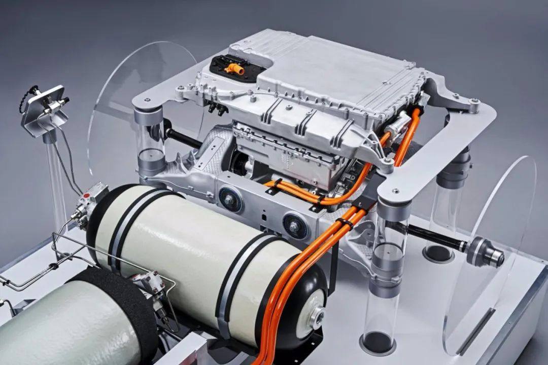 补能3分钟能跑700km 长安首款氢燃料电池车C385值得期待吗？